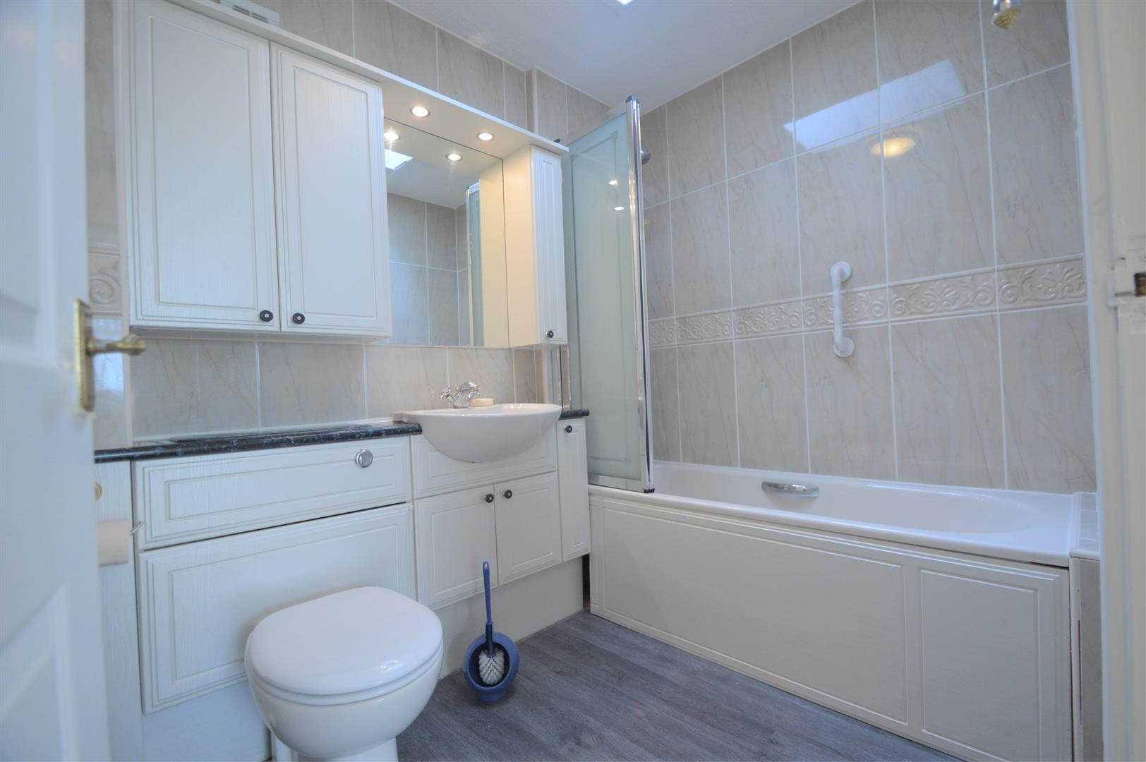2 Coopers Lane, Cowbridge, CF71 7DX